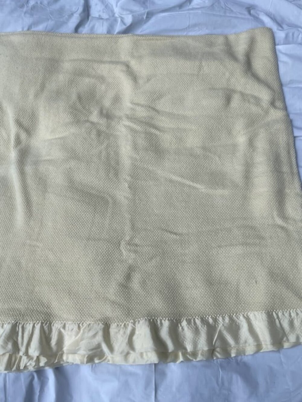 Ralph Lauren 100% Acrylic Off White Waffle Weave Satin Edge Blanket Throw